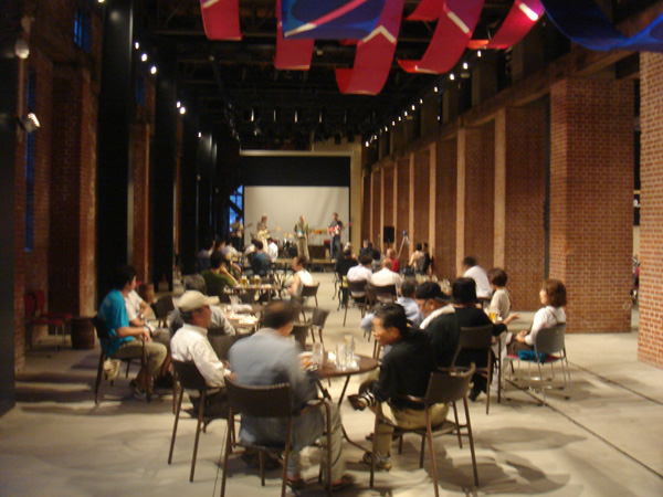 20126029a.jpg